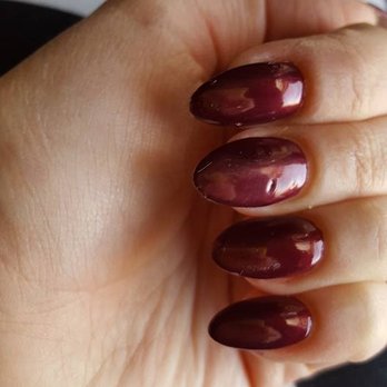 Iris S Nails - Hands did not match. - Nail Salons Near Me - Ozone Park, New York
