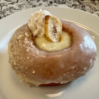 Revolution Doughnuts - Banana cream pie - Donuts Near Me - Atlanta, Georgia Revolution Doughnuts - Banana cream pie - Donuts Near Me - Atlanta, Georgia