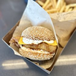 Amboy - FEB 2026 - Fish Sandwich! This was SOO GOOD! (Limited time Fridays during Lent) ( ^_^)b