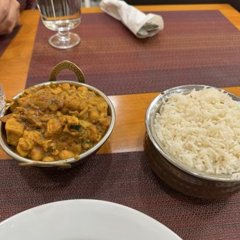 Riverdale Indian Grill - 41. Chicken Chana Curry - Indian Near Me - Bronx , New York Riverdale Indian Grill - 41. Chicken Chana Curry - Indian Near Me - Bronx , New York