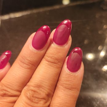 Daisy Nails - Less than a week and already looking grown out - Nail Salons Near Me - Lancaster, California Daisy Nails - Less than a week and already looking grown out - Nail Salons Near Me - Lancaster, California