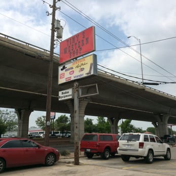 Tiny's Western Shop - Men's Clothing Near Me - Austin, Texas