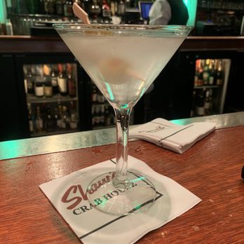Shaw's Crab House - Martini - Seafood Near Me - Chicago, Illinois Shaw's Crab House - Martini - Seafood Near Me - Chicago, Illinois