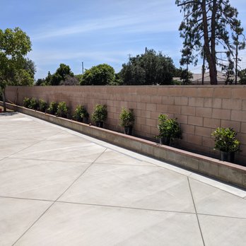 Monroe Masonry - finished with pattern + brushed concrete + completed wall - Masonry/Concrete Near Me Monroe Masonry - finished with pattern + brushed concrete + completed wall - Masonry/Concrete Near Me