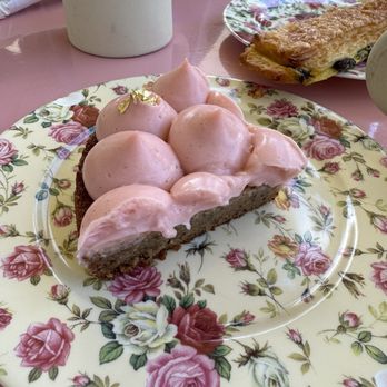 Chaumont - Vegan gluten free pastry - Bakeries Near Me - Santa Monica, California Chaumont - Vegan gluten free pastry - Bakeries Near Me - Santa Monica, California