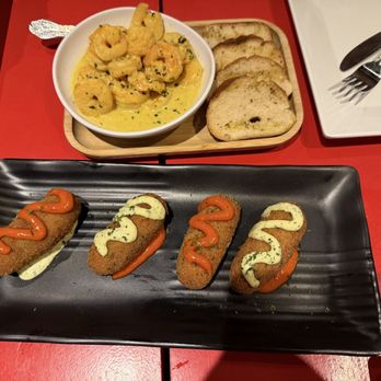 EZ Paella & Tapas - Spicy Shrimp with toast and cheese croquetas - Spanish Near Me - New York, New York EZ Paella & Tapas - Spicy Shrimp with toast and cheese croquetas - Spanish Near Me - New York, New York