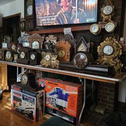 Captain Mike's Clock Shop - Clocks for sale