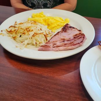 Flapjacks ‘n More - Scrambled eggs, hashbrowns,ham and a side of bacon. - Breakfast & Brunch Near Me - Shawnee, Kansas Flapjacks ‘n More - Scrambled eggs, hashbrowns,ham and a side of bacon. - Breakfast & Brunch Near Me - Shawnee, Kansas