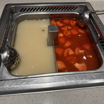 Haidilao Hotpot - Hot Pot Near Me - Los Angeles, California
