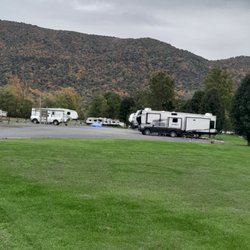 Riverside Cabins & RV Park - RV sites