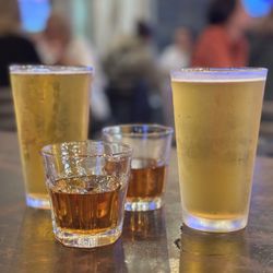 EJ's Pub - Bixby Knolls - Makers 46 with beer chasers