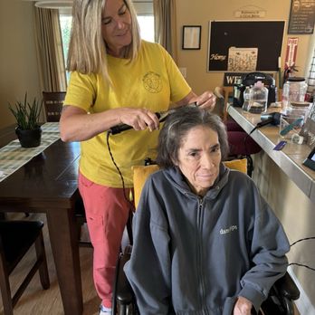A+ Right Time Care - Salon Day - Assisted Living Facilities Near Me - Vacaville, California A+ Right Time Care - Salon Day - Assisted Living Facilities Near Me - Vacaville, California