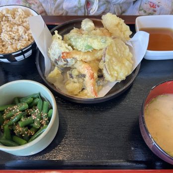 Sumire - Tempura meal with miso soup, brown rice and green beans - Japanese Near Me - Laguna Niguel, California Sumire - Tempura meal with miso soup, brown rice and green beans - Japanese Near Me - Laguna Niguel, California