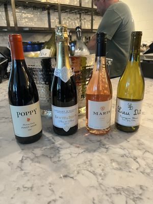 Flo’s Wine Bar and Bottle Shop by null