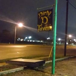 Dirty D's Tavern - Signage