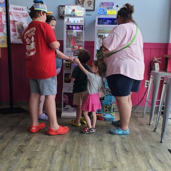 Duck Donuts - Fun games - Donuts Near Me - Daytona Beach, Florida