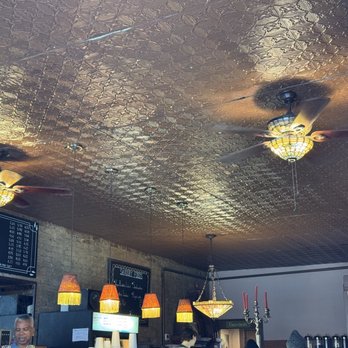 Tango Palace Coffee Company - Decor - Toronto, ON