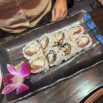 Blue Sushi Sake Grill - Sushi Bars Near Me - Chicago, Illinois Blue Sushi Sake Grill - Sushi Bars Near Me - Chicago, Illinois