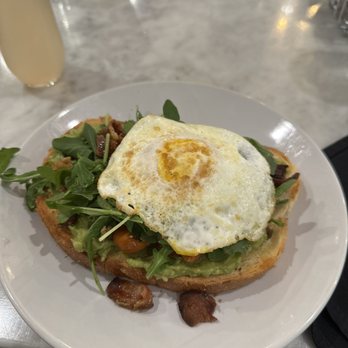 Easy Like Sunday - Avocado Toast - Breakfast & Brunch Near Me - Baltimore, Maryland