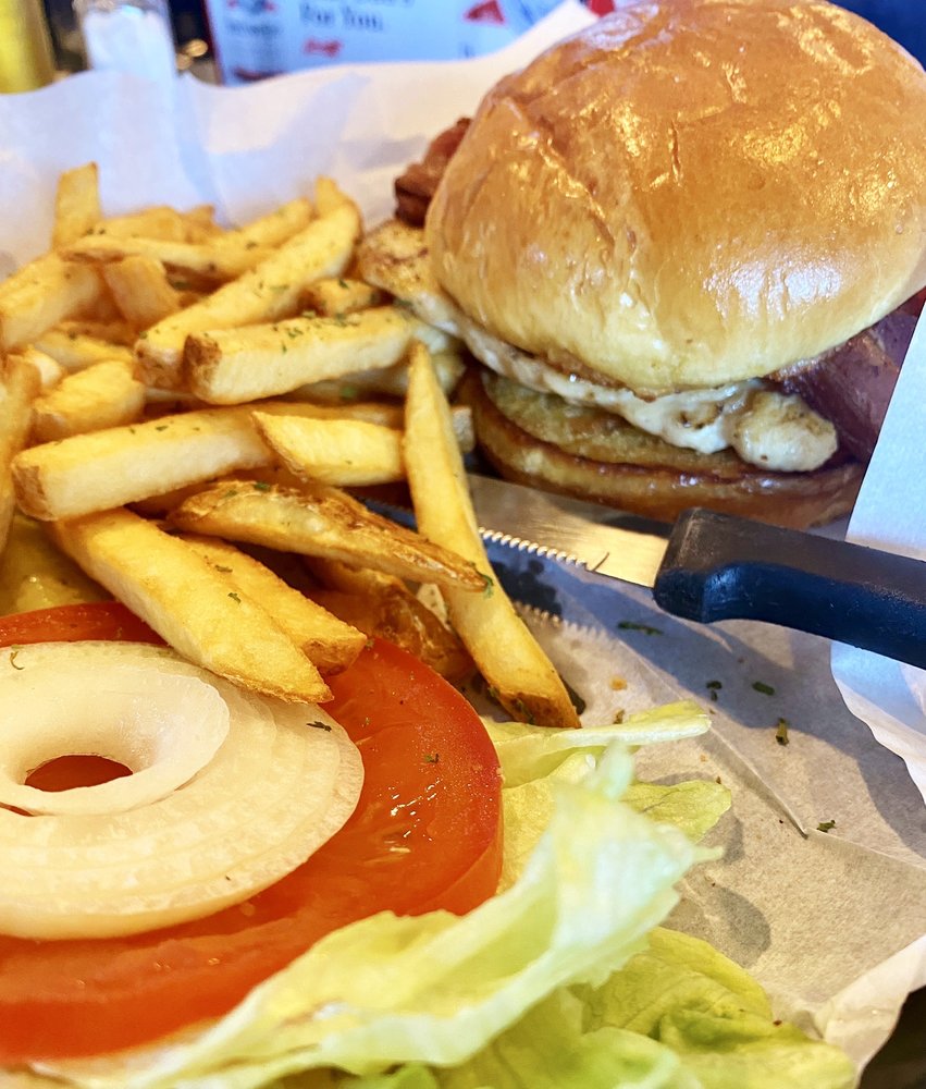 Food from Fuzzy's Sports Pub & Grill