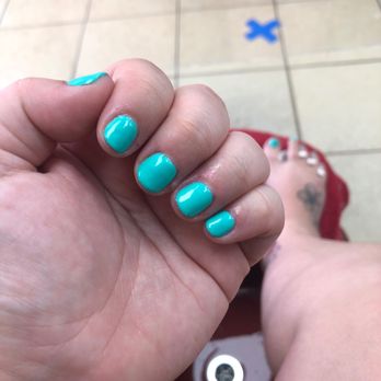 Q Nails - Gel manicure and spa pedicure - Nail Salons Near Me - Santa Ana, California