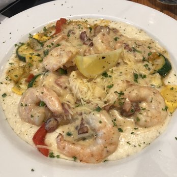 Jonah's Fish & Grits - Shrimp n' grits - Seafood Near Me - Thomasville, Georgia