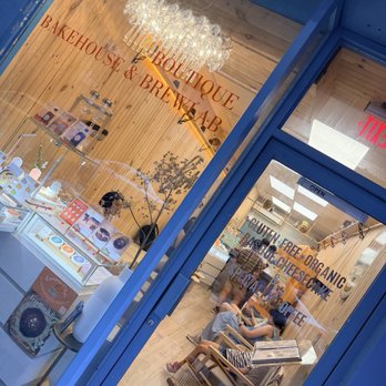 Lamoone - Bakeries Near Me - New York, New York