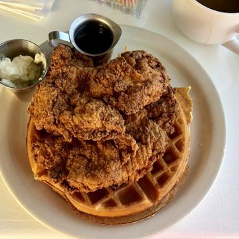 Zisters - Breakfast & Brunch Near Me - Elm Grove, Wisconsin Zisters - Breakfast & Brunch Near Me - Elm Grove, Wisconsin