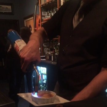 2 Chez - Torching my AMAZING Creme brûlée - New American Near Me - Peoria, Illinois 2 Chez - Torching my AMAZING Creme brûlée - New American Near Me - Peoria, Illinois