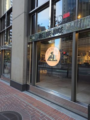 JOE & THE JUICE by null