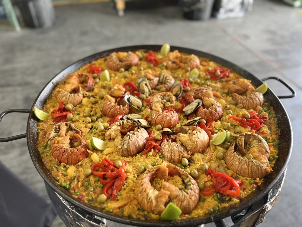 THE PAELLA KING Updated October 2024 17 Photos & 12 Reviews 8002