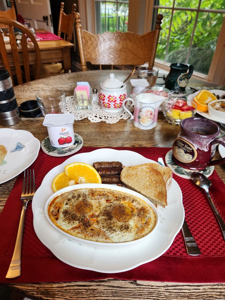 Alpine Haus Bed and Breakfast Inn