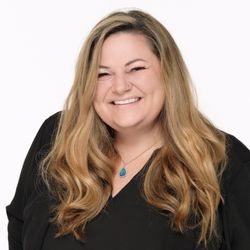 Caitlin Williams - Bree & Associates Real Estate Team
