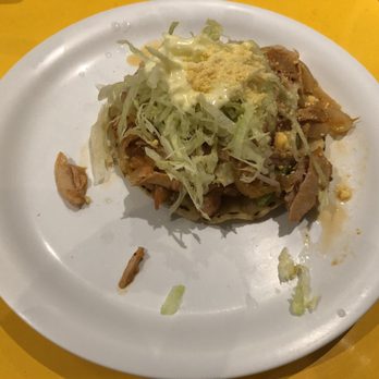 Animo Ay Caldos - Chicken Tinga tostada - Tacos Near Me - Ciudad de México, DIF