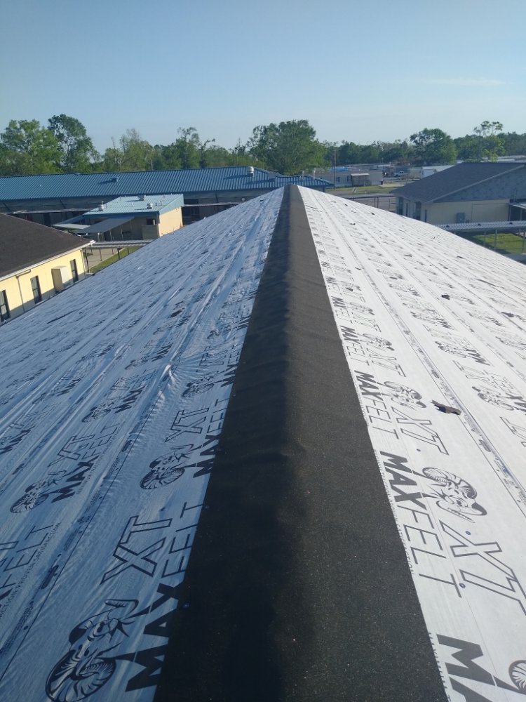 Slide of Pinto Roofing & construction