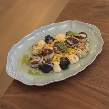 ORA FreeStyle Italian - Scallops with Cauliflower Puree, Roasted Corn Relish, and Citrus Brown Butter - Italian Near Me - Oradell, New Jersey ORA FreeStyle Italian - Scallops with Cauliflower Puree, Roasted Corn Relish, and Citrus Brown Butter - Italian Near Me - Oradell, New Jersey