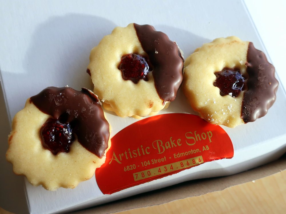 ARTISTIC BAKE SHOP Updated October 2024 37 Photos & 34 Reviews 6820 104 St NW, Edmonton