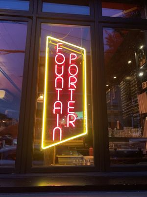 Fountain Porter by null
