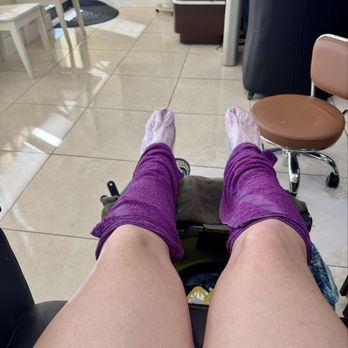 K&K Nails and Spa - Hot Stone Spa Pedicure with Paraffin Mask - Nail Salons Near Me - Oakland Park, Florida K&K Nails and Spa - Hot Stone Spa Pedicure with Paraffin Mask - Nail Salons Near Me - Oakland Park, Florida