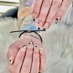 Zara Nails Bar