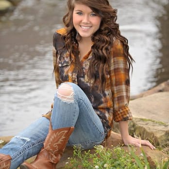 Julian Noel Photography - Senior Portrait - Event Photography Near Me - Dallas, Texas Julian Noel Photography - Senior Portrait - Event Photography Near Me - Dallas, Texas