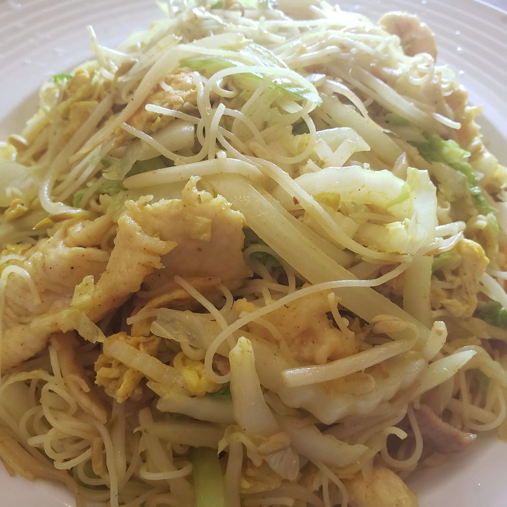 East Restaurant - Singapore chow mi fun - Chinese Near Me - Rutland, Vermont East Restaurant - Singapore chow mi fun - Chinese Near Me - Rutland, Vermont