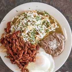 Green chilaquiles with Pastor