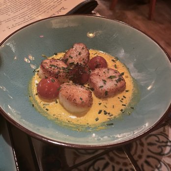 Dali Restaurant & Tapas Bar - Scallops - Spanish Near Me - Somerville, Massachusetts