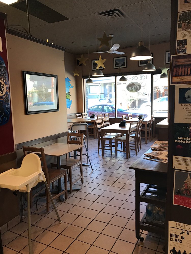 BANFF NATIONAL PERK 220 Bear Street, Banff, Alberta Breakfast