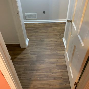 Hidalgo Flooring - a view of the hallway from the living room - Flooring Near Me - Clarkston, Georgia Hidalgo Flooring - a view of the hallway from the living room - Flooring Near Me - Clarkston, Georgia