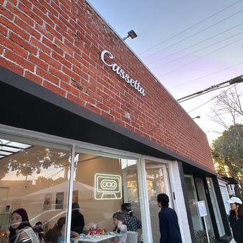 Cassetta - Outside - Coffee & Tea Near Me - Beverly Hills, California