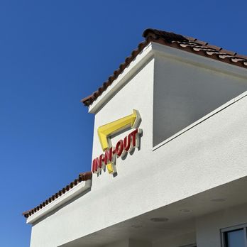 In-N-Out Burger - Vibes - Burgers Near Me - Los Angeles, California In-N-Out Burger - Vibes - Burgers Near Me - Los Angeles, California