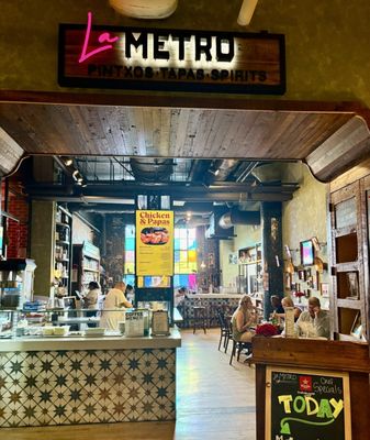 La Metro by null La Metro by null