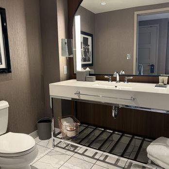 OMNI LOUISVILLE HOTEL - Updated February 2026 - 880 Photos & 232